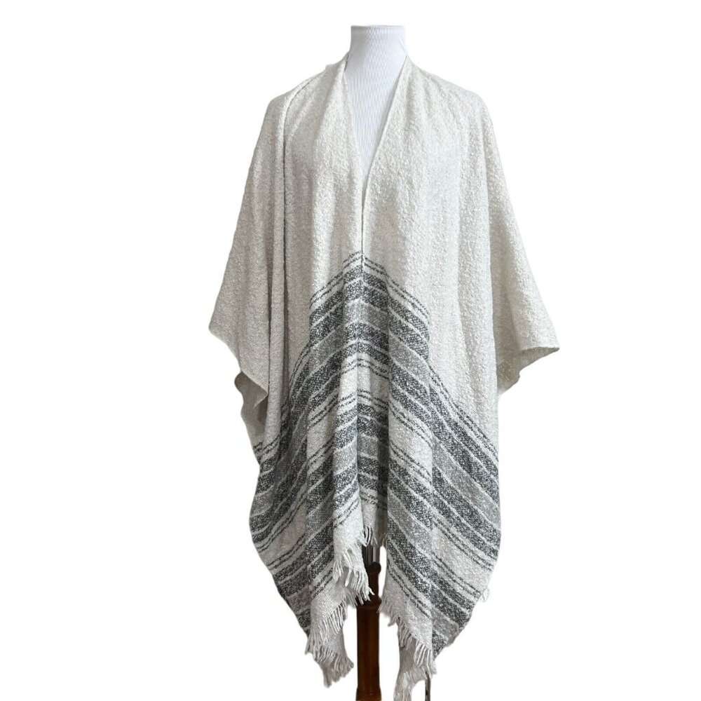 Akira Stripe OS Poncho Wrap White Grey Casual Open Front One Size Festival Shawl